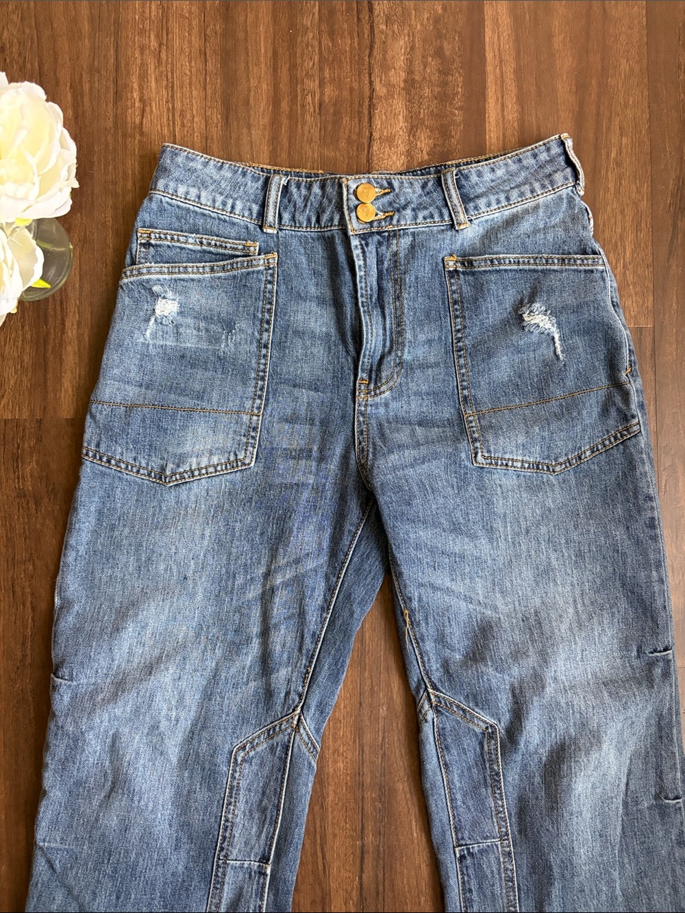 Anthropologie The Wanderer Cuffed Relaxed-Leg Jeans by Pilcro - Picture 4 of 12